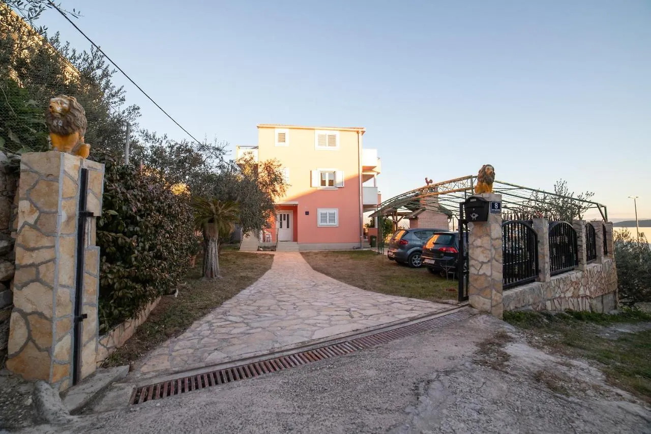 Apartments Katarina Kastela