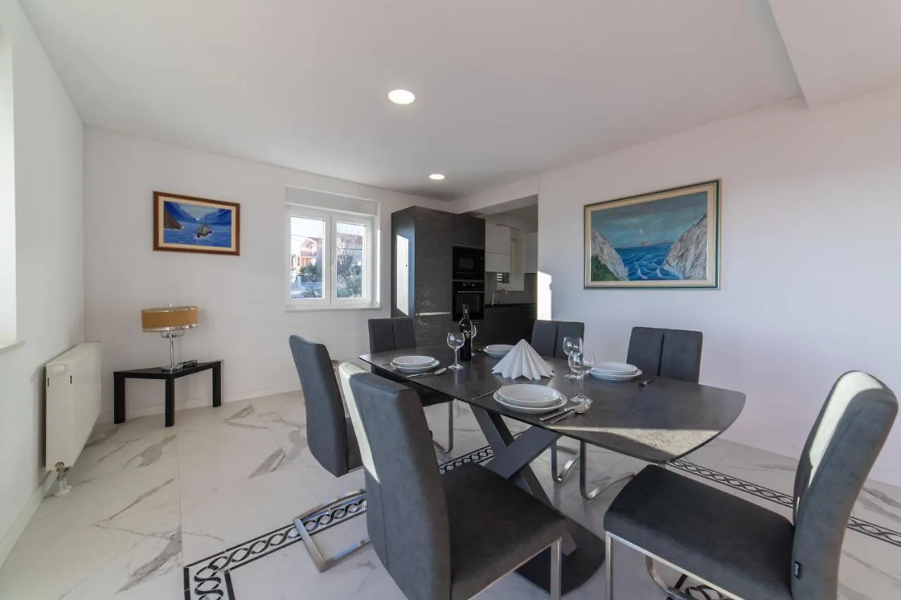 Apartments Katarina Kastela